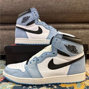 Size 10.5 - Air Jordan 1 Retro High OG “University Blue”